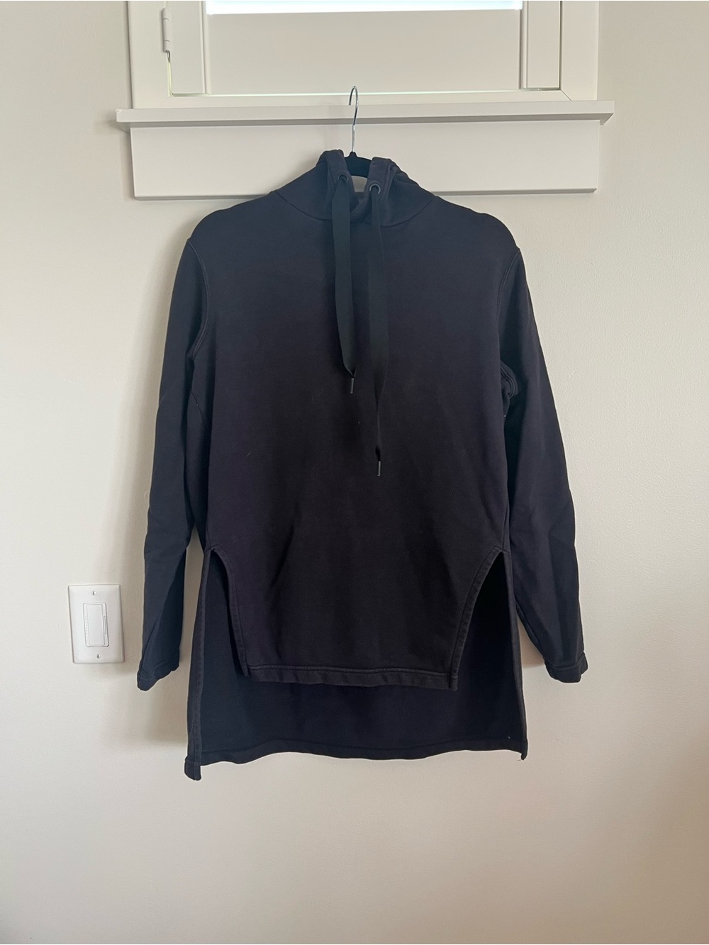Athleta Black Hi-lo Hoodie Sweatshirt SZ XXS